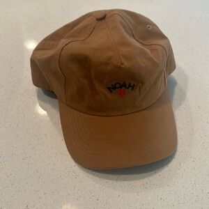 Noah Core Logo SnapBack hat